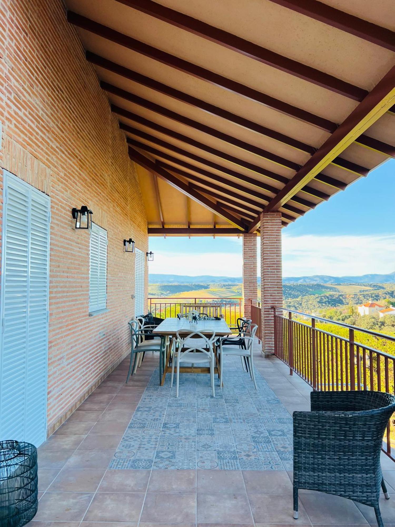 Villa La Encina, Casa Tranquila Con Excelentes Vistas Mesones  Exterior foto